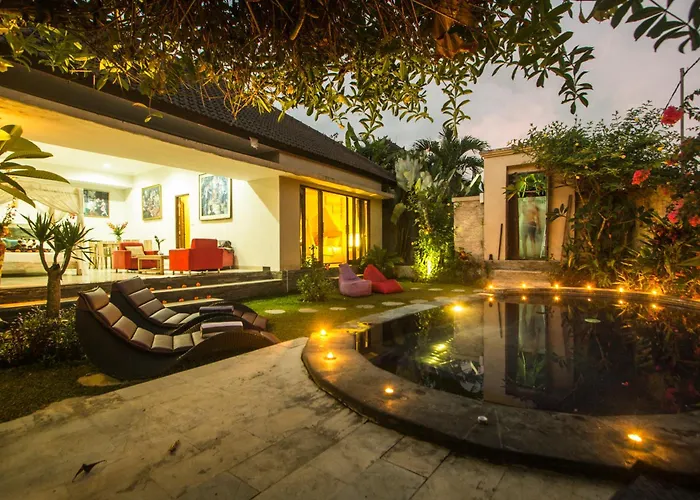 Villa Ratna *