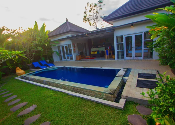 Ratna Ubud