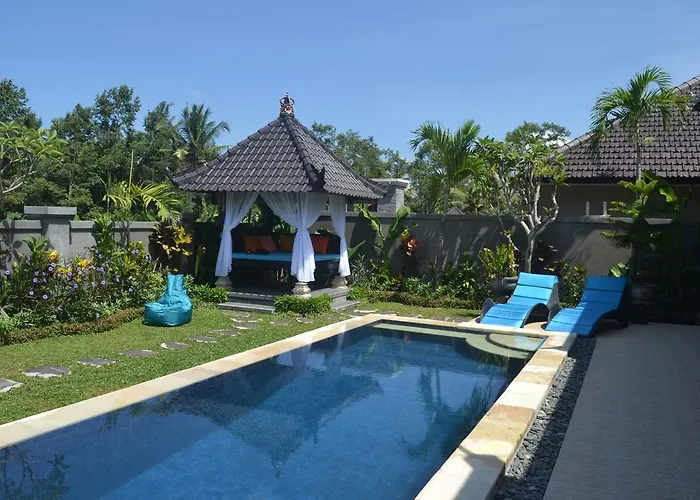 Villa Ratna