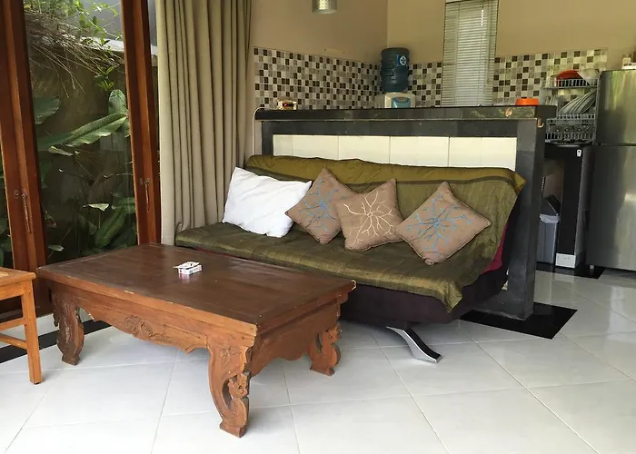 Ratna Ubud
